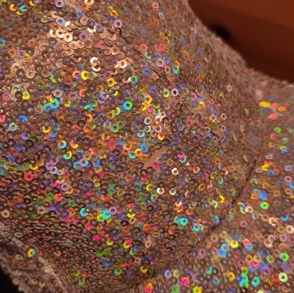 Sequined Ballcap - Picture 3 of 5